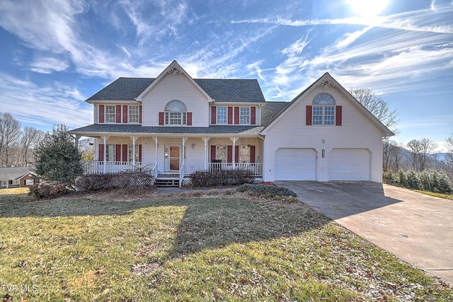 945 Moccasin Hills Drive, Gate City, VA 24251