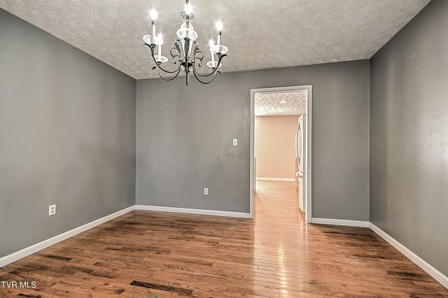 945 Moccasin Hills Drive, Gate City, VA 24251