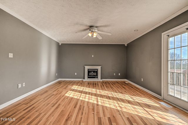 945 Moccasin Hills Drive, Gate City, VA 24251