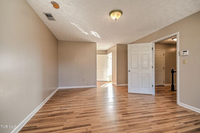 945 Moccasin Hills Drive, Gate City, VA 24251