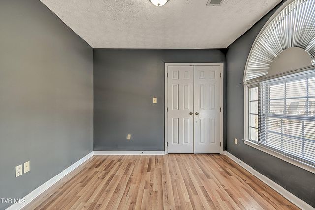 945 Moccasin Hills Drive, Gate City, VA 24251