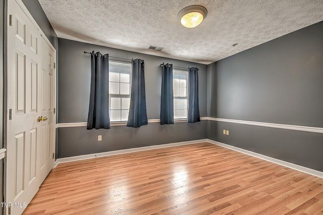 945 Moccasin Hills Drive, Gate City, VA 24251