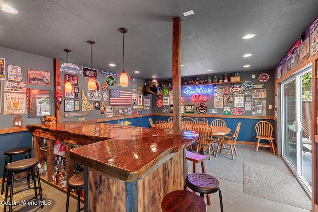 5903 N Davenport St, Dalton Gardens, ID 83815