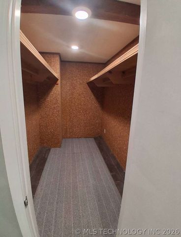 17039 S 161st East Avenue, Bixby, OK 74008