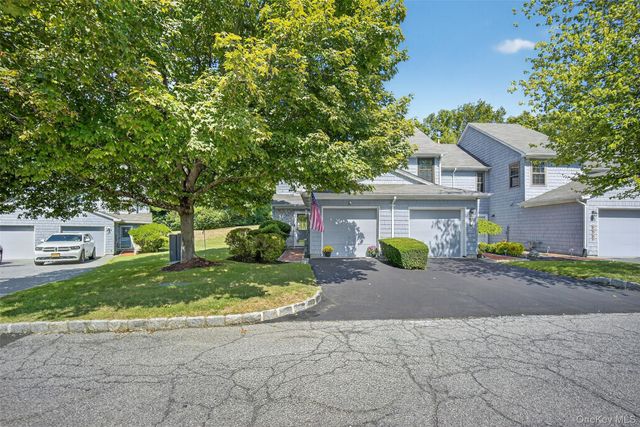 97 Jonathan Drive, Mahopac, NY 10541