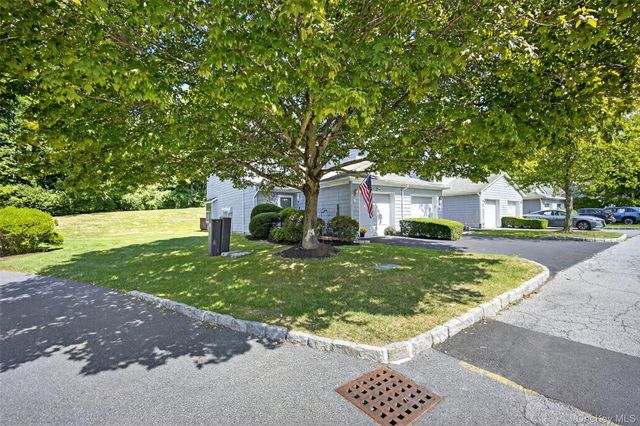 97 Jonathan Drive, Mahopac, NY 10541