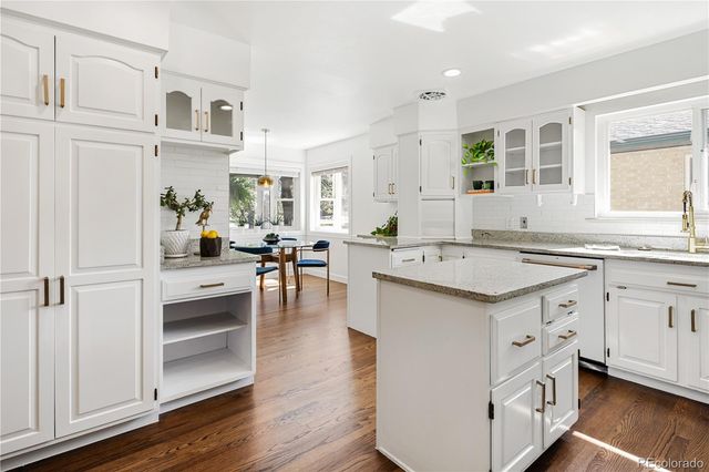 3035 N Monaco st Parkway, Denver, CO 80207