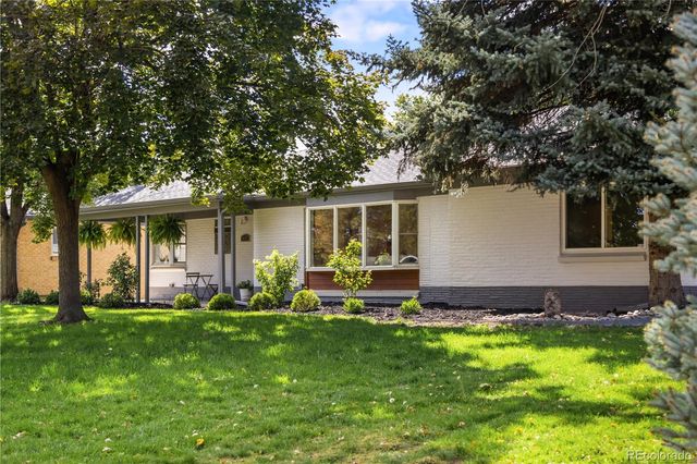 3035 N Monaco st Parkway, Denver, CO 80207