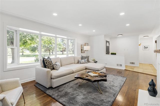 3035 N Monaco st Parkway, Denver, CO 80207