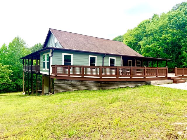 2000 Fredonia Road, Dunlap, TN 37327
