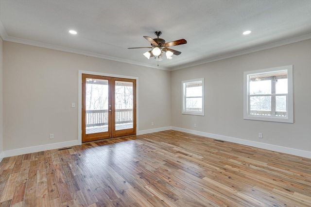 2000 Fredonia Road, Dunlap, TN 37327