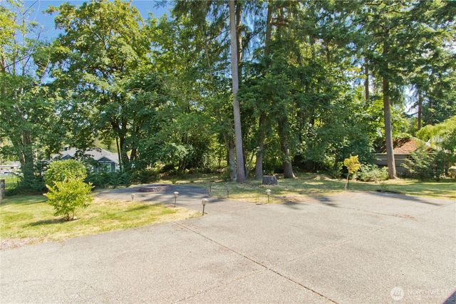 24608 SE 387th Street, Enumclaw, WA 98022