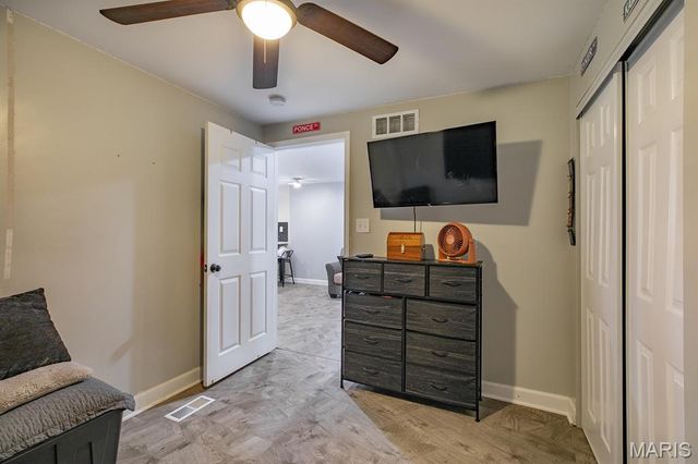 324 Rohm Place, Roxana, IL 62084