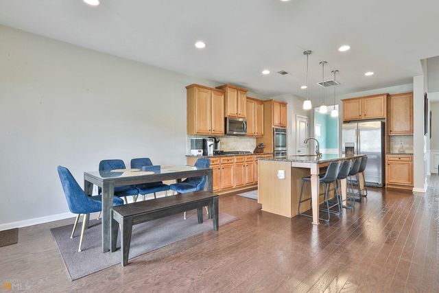 7736 Volion Drive, Fairburn, GA 30213