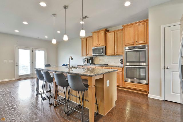 7736 Volion Drive, Fairburn, GA 30213