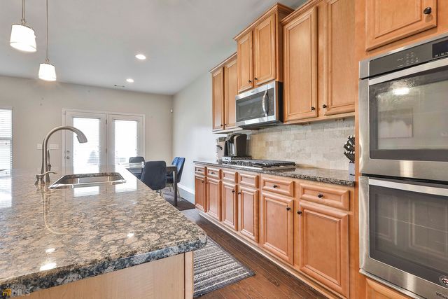 7736 Volion Drive, Fairburn, GA 30213