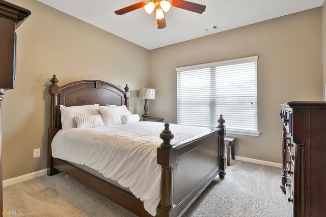 7736 Volion Drive, Fairburn, GA 30213