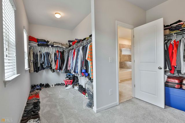 7736 Volion Drive, Fairburn, GA 30213