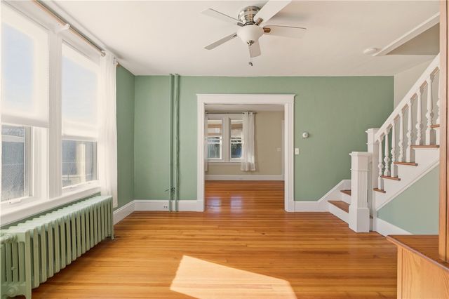 7 Warner Place, Newport, RI 02840