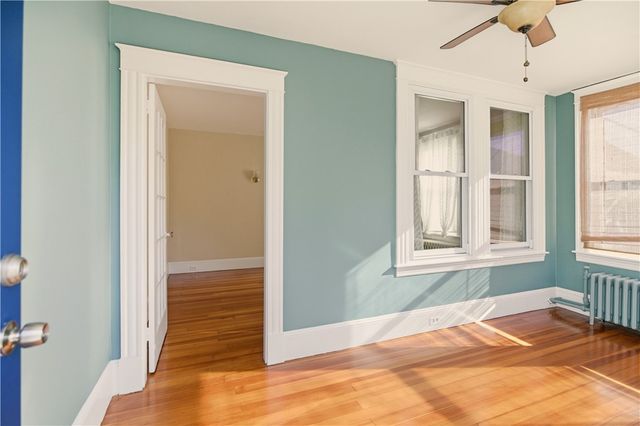 7 Warner Place, Newport, RI 02840