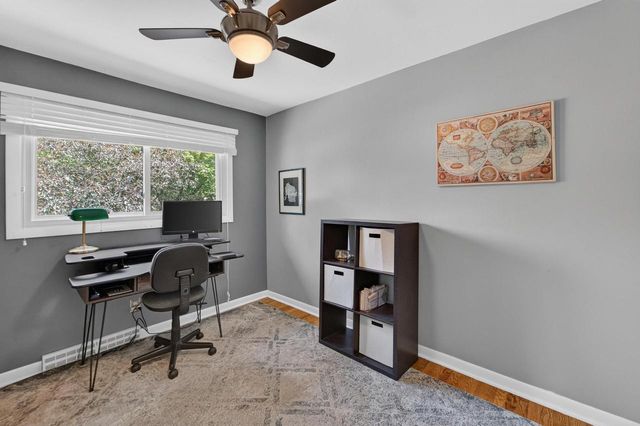 1221 Debra Lane, Madison, WI 53704