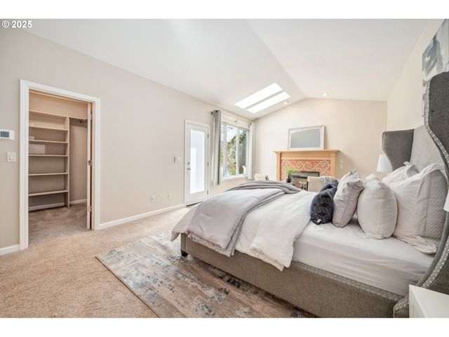 2541 Nw MARSDEN Pl, Portland, OR 97229