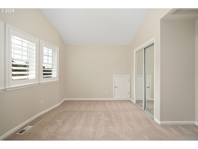 2541 Nw MARSDEN Pl, Portland, OR 97229