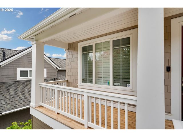 2541 Nw MARSDEN Pl, Portland, OR 97229