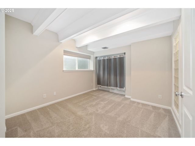 2541 Nw MARSDEN Pl, Portland, OR 97229