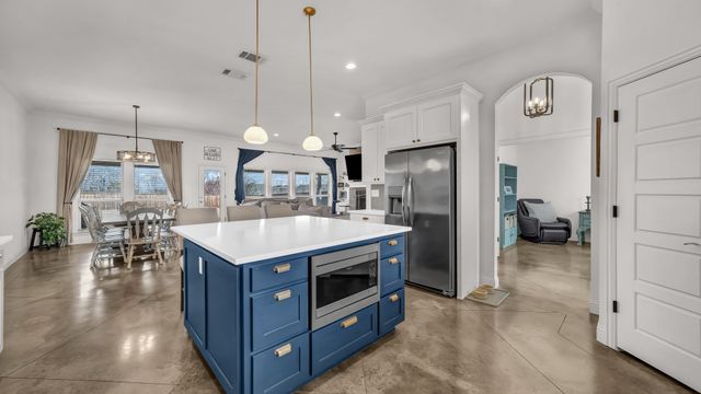 6409 Leppee Way, Fort Worth, TX 76126