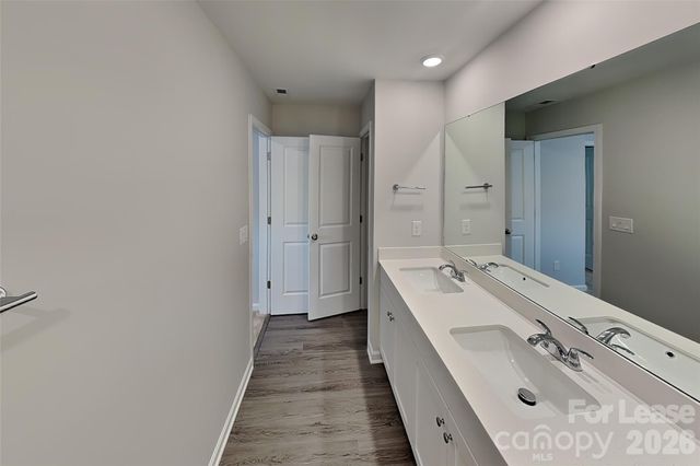 6013 Dutton Drive, Charlotte, NC 28202