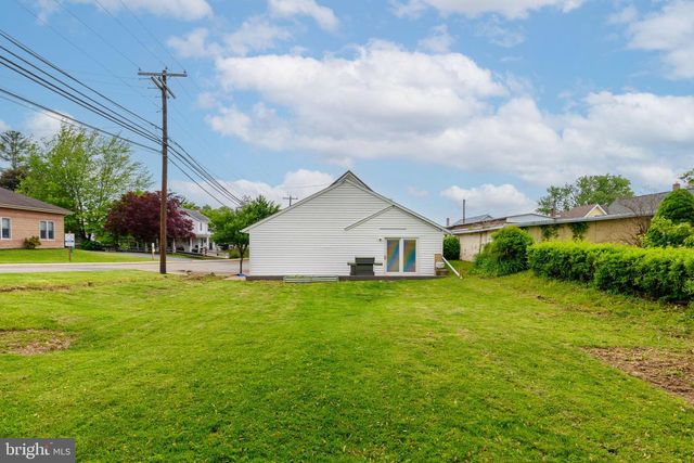 41 S 3RD STREET, Halifax, PA 17032