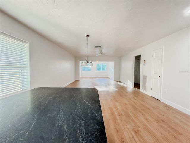 914 W FAITH CIRCLE, Bradenton, FL 34212