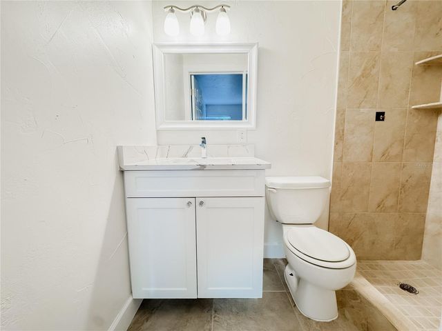 914 W FAITH CIRCLE, Bradenton, FL 34212