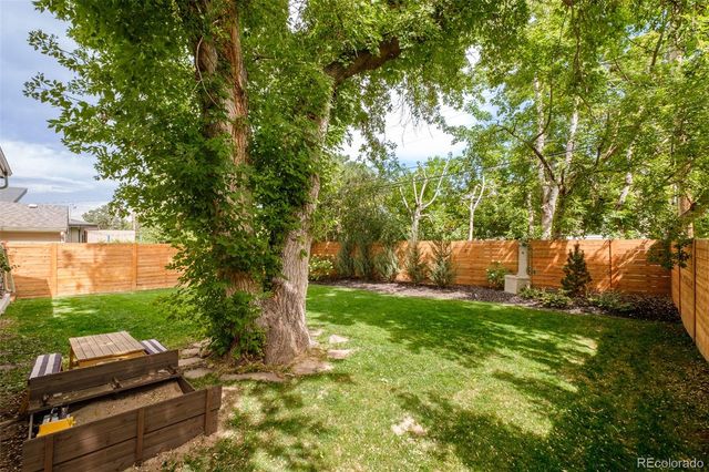 3050 S Bellaire Street, Denver, CO 80222