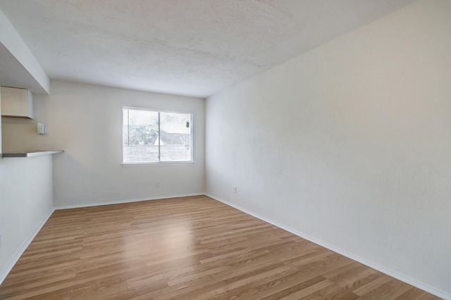 3407 Graustark Street 14, Houston, TX 77006