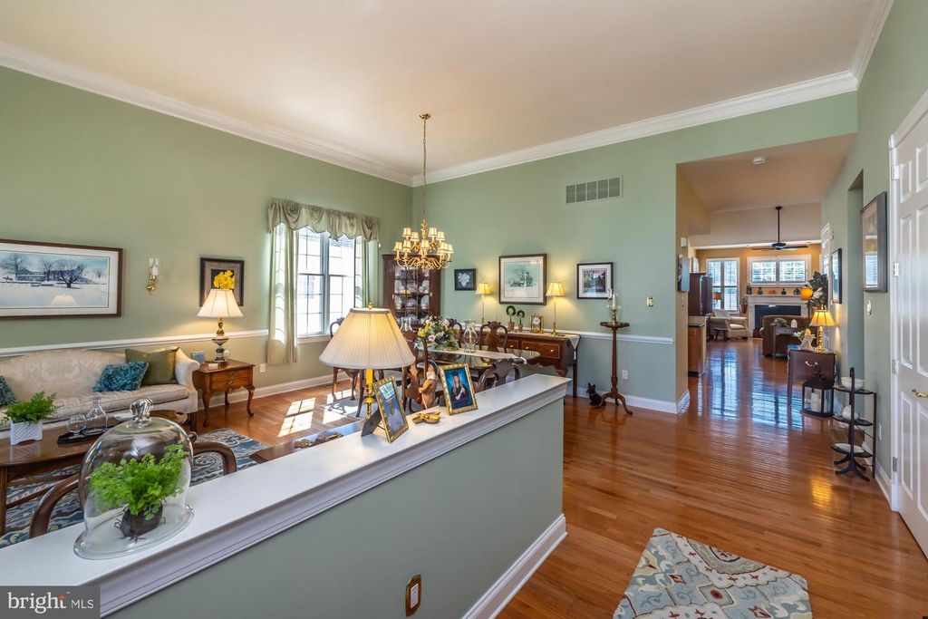 22 N VALENTINE DR, Garnet Valley, PA 19060