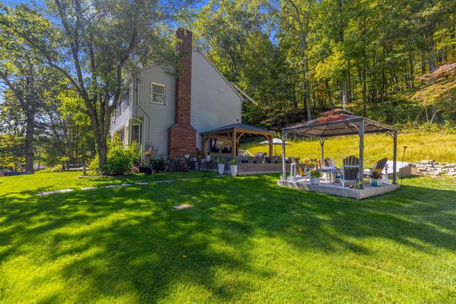 184 Sugar Street, Newtown, CT 06470