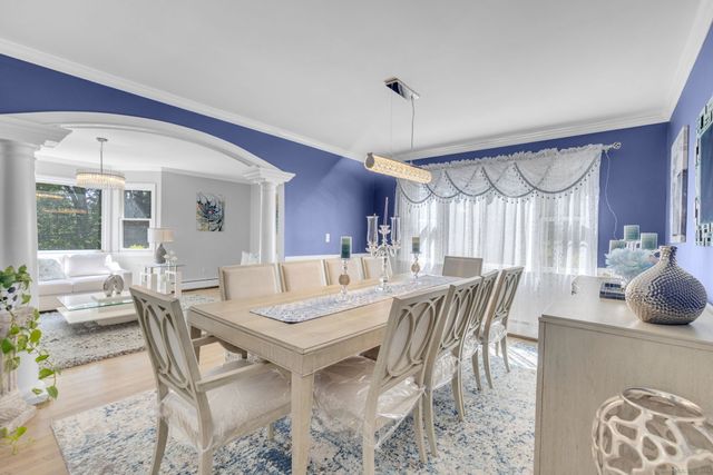 184 Sugar Street, Newtown, CT 06470