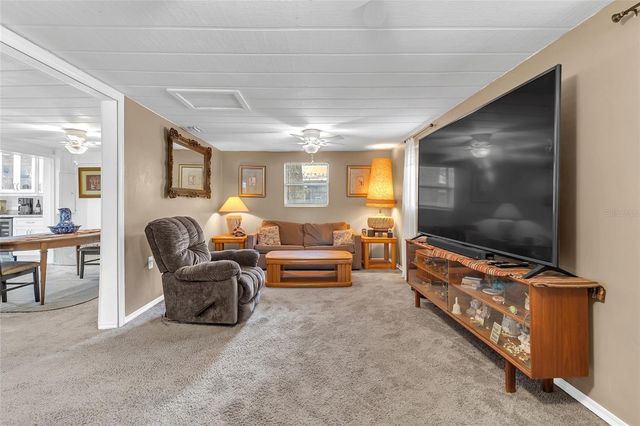 5012 WC 476, Bushnell, FL 33513