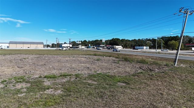 4732 Us Highway 59 S, Livingston, TX 77351