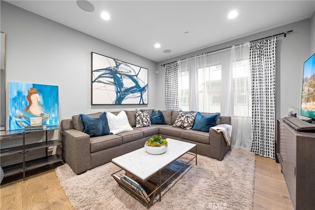 207 Winterbrook, Lake Forest, CA 92610