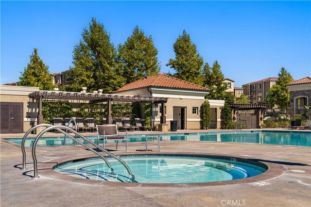 207 Winterbrook, Lake Forest, CA 92610