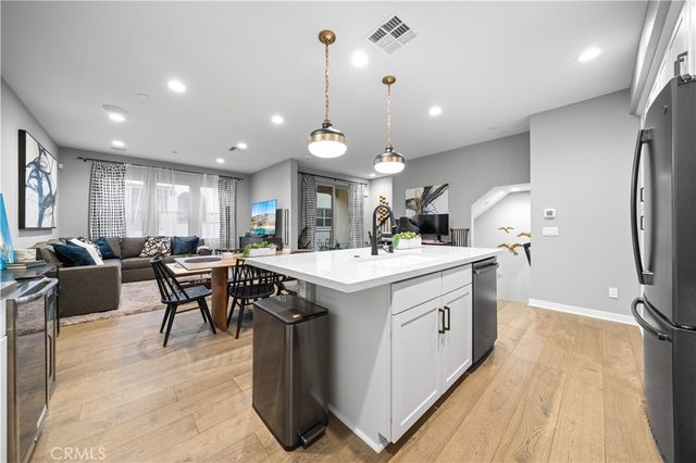 207 Winterbrook, Lake Forest, CA 92610