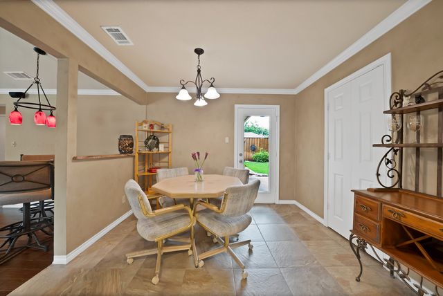 1600 Delaford Drive, Carrollton, TX 75007