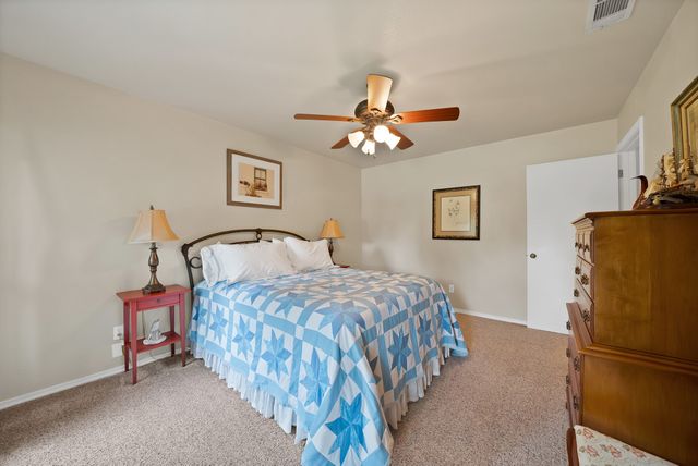1600 Delaford Drive, Carrollton, TX 75007