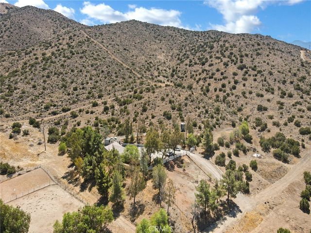 33320 Kingbird Way, Acton, CA 93510