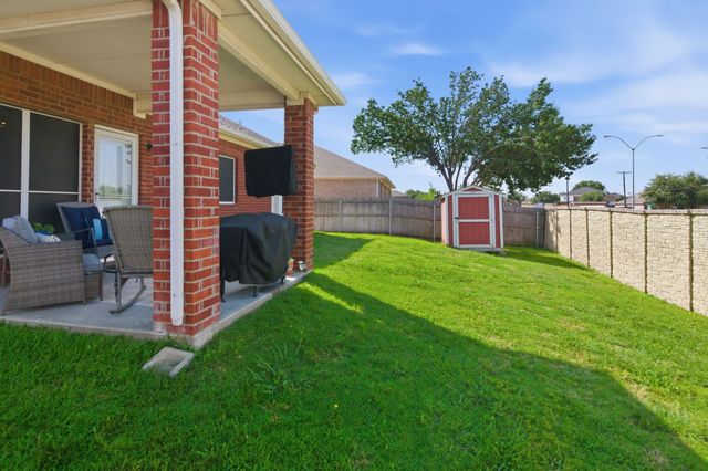 5913 Ozark Drive, Fort Worth, TX 76131