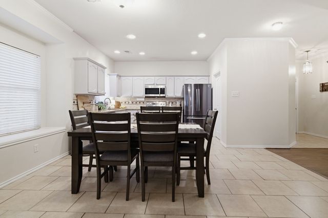 5913 Ozark Drive, Fort Worth, TX 76131