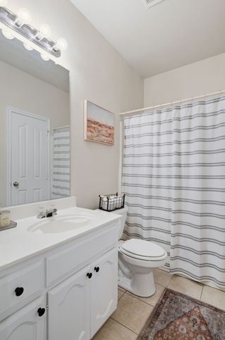 5913 Ozark Drive, Fort Worth, TX 76131